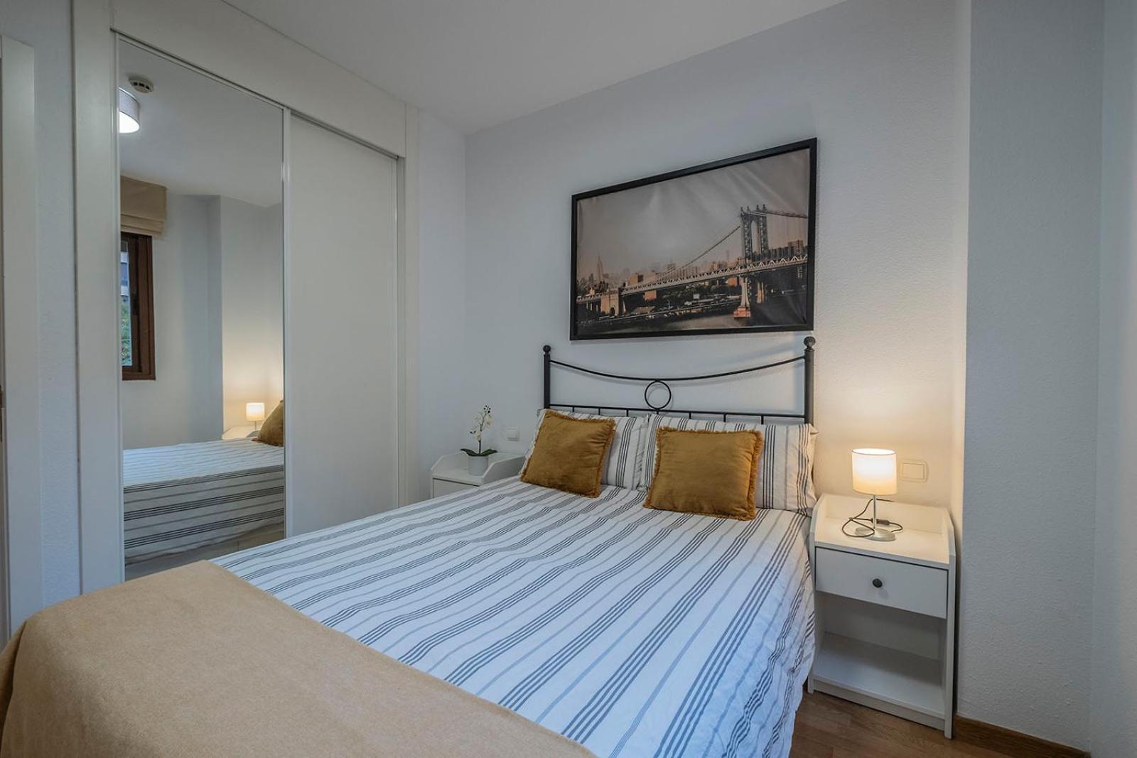 Apartment Wanda Ifema Con Parking Y Piscina Madrid